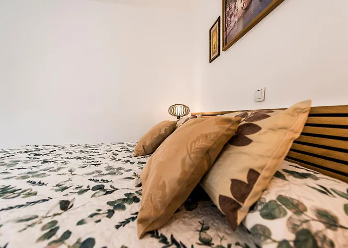 Encantador Apartamento En Barajas By Bebalmy