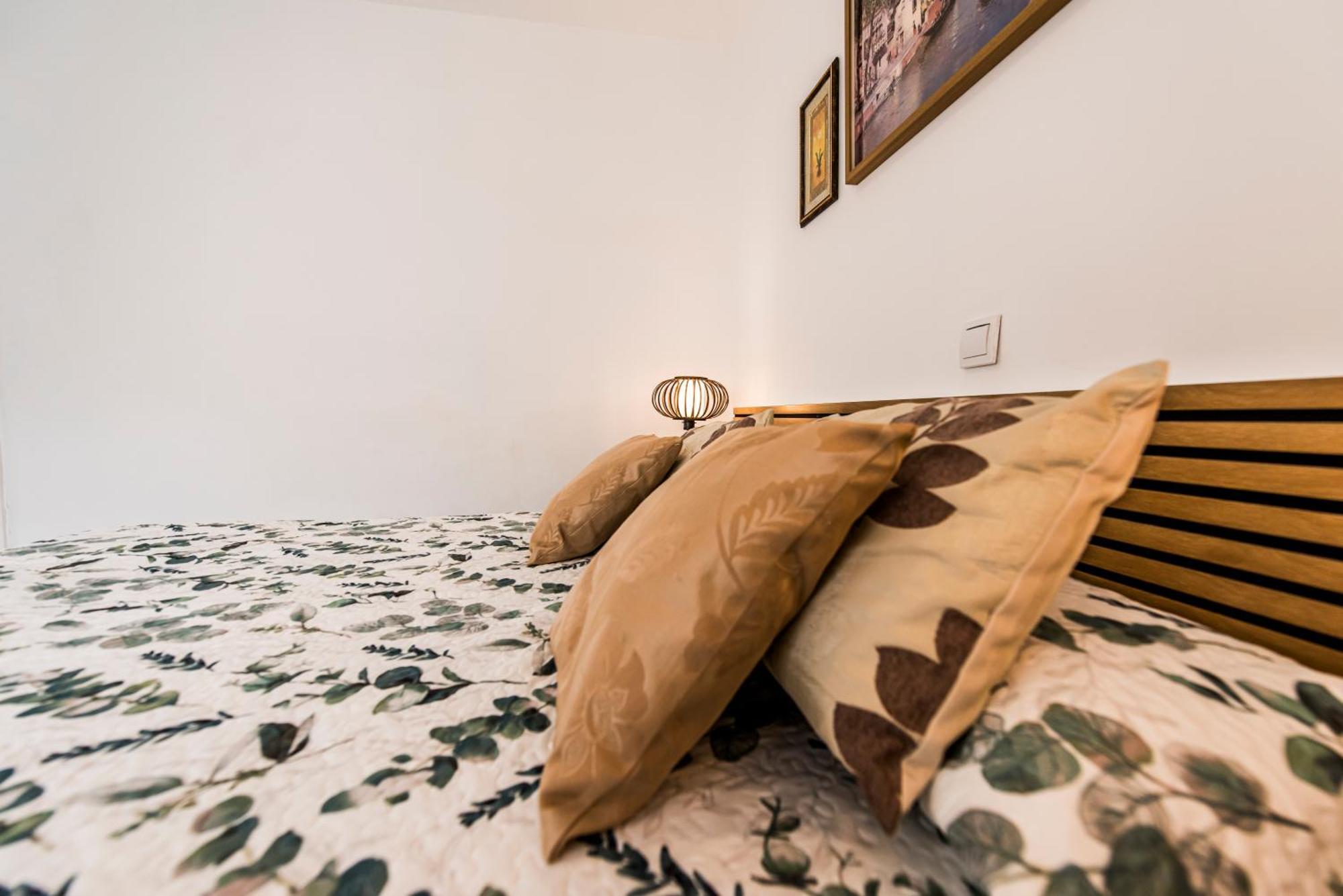 Apartament Encantador En Barajas By Bebalmy